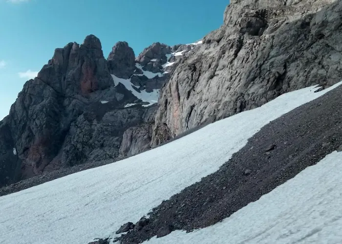 Picos De Europa Santa Maria de Valdeon